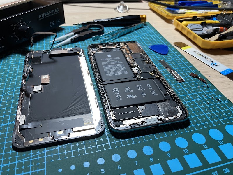 Fixer - Naprawa Telefonów i Laptopów